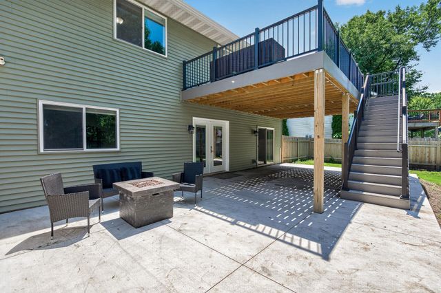 9613 River Forest Drive, Monticello, MN 55362