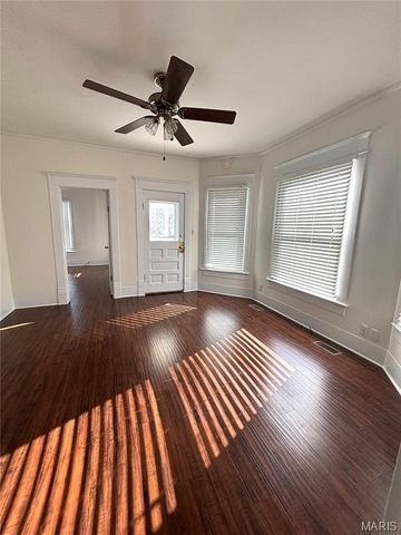 522 White Avenue, Greenville, IL 62246