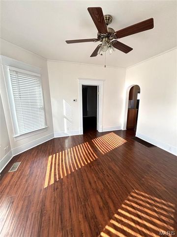 522 White Avenue, Greenville, IL 62246