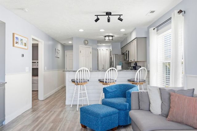 549 White River Dr Unit 14D, Myrtle Beach, SC 29579