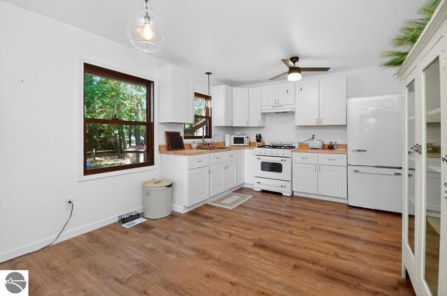 4281 Franklin Trail, Sterling, MI 48659