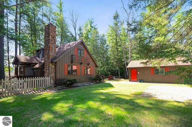 4281 Franklin Trail, Sterling, MI 48659