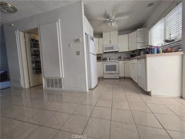 8718 Lincoln, Riverside, CA 92504