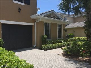 16550 Goldenrod LN 103, Alva, FL 33920