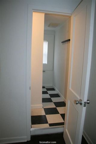 3109 Maloney Avenue A, Bryan, TX 77801