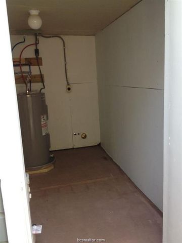 3109 Maloney Avenue A, Bryan, TX 77801