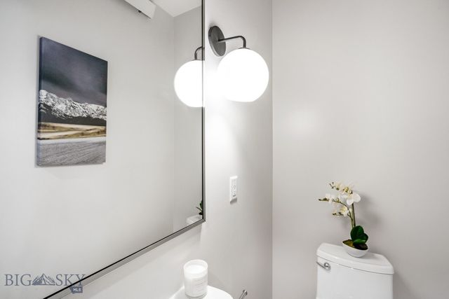 2402 Blue Silos Way, Bozeman, MT 59715