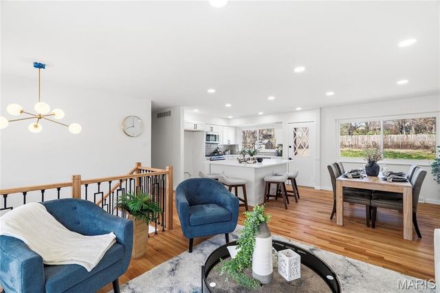 1131 Westleigh Terrace, Manchester, MO 63021