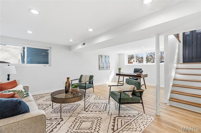 1131 Westleigh Terrace, Manchester, MO 63021