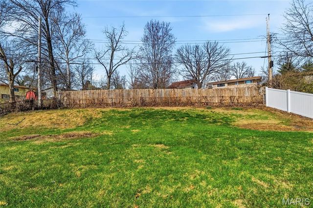 1131 Westleigh Terrace, Manchester, MO 63021