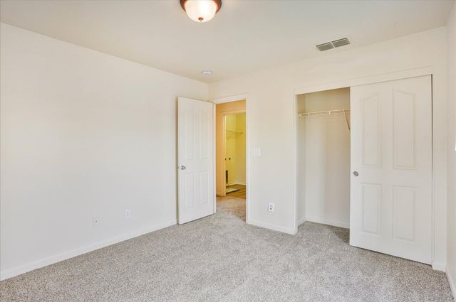 8717 Cortina Cir, Roseville, CA 95678