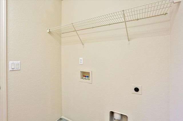 8717 Cortina Cir, Roseville, CA 95678