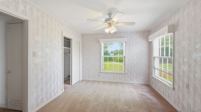 59 Noland Road, Whitesboro, TX 76273