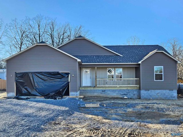 970 Creekstone Point Drive, Fort Payne, AL 35967