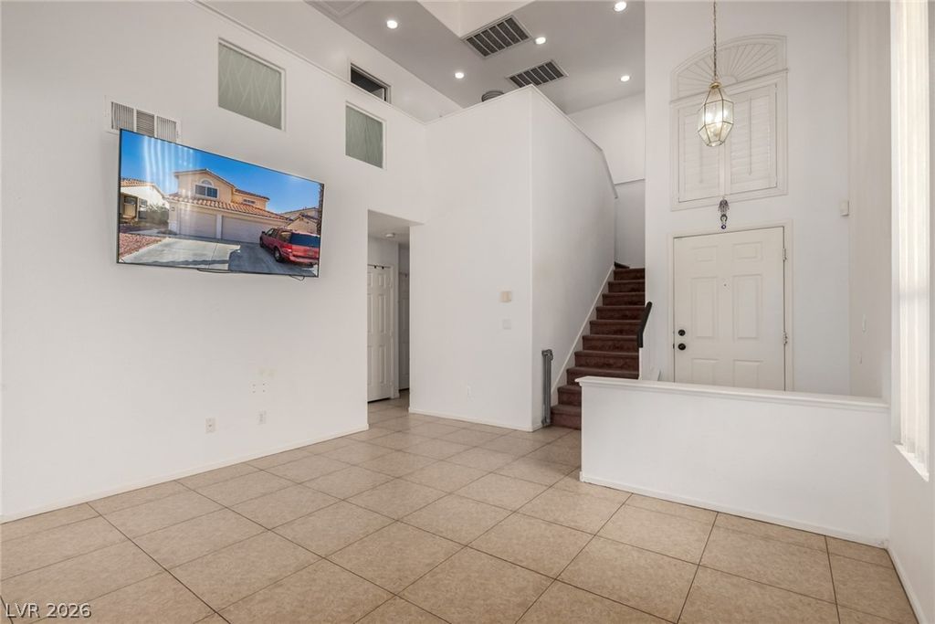 Image 10 of property listing at 8820 Manalang Road, Las Vegas, NV 89123