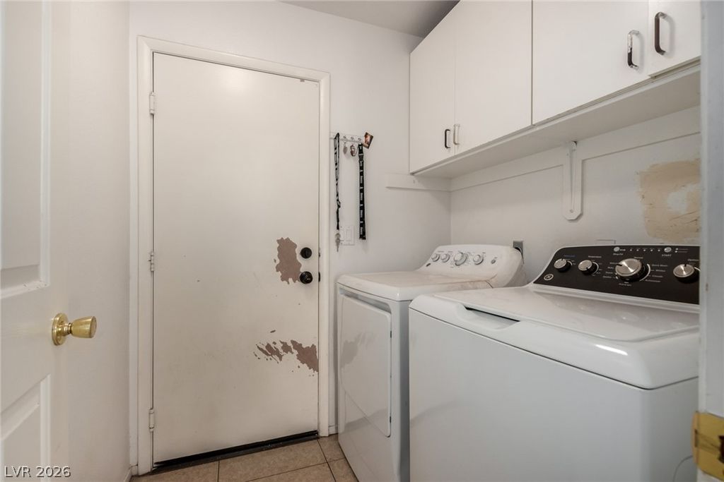 Image 37 of property listing at 8820 Manalang Road, Las Vegas, NV 89123