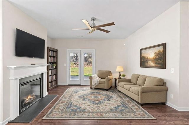 201 Hayes Park Drive, Dallas, GA 30132