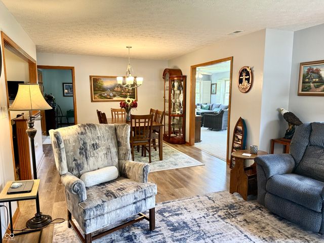 1806 Vidalia Court, Greenwood, IN 46143