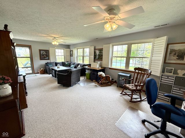 1806 Vidalia Court, Greenwood, IN 46143