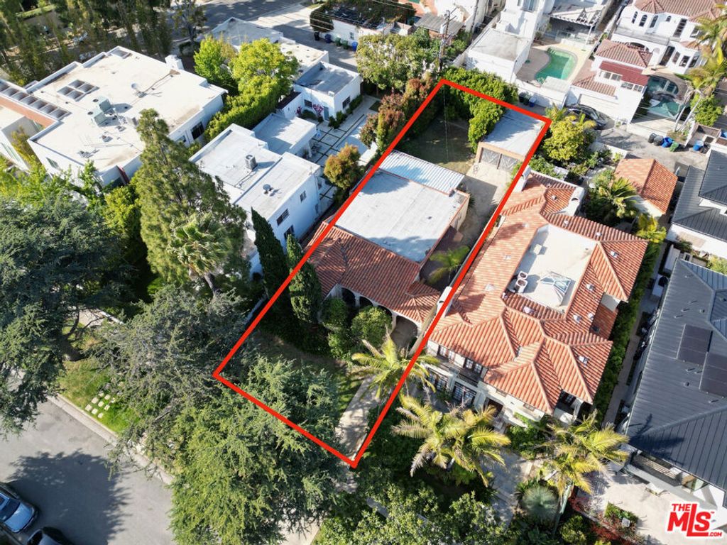 Image 5 of property listing at 625 15th Street, Santa Monica, CA 90402