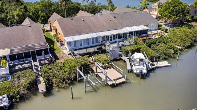 14617 LORIDAWN DRIVE 8, Seminole, FL 33776