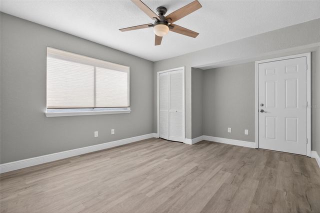 14617 LORIDAWN DRIVE 8, Seminole, FL 33776