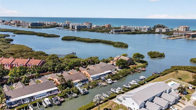 14617 LORIDAWN DRIVE 8, Seminole, FL 33776