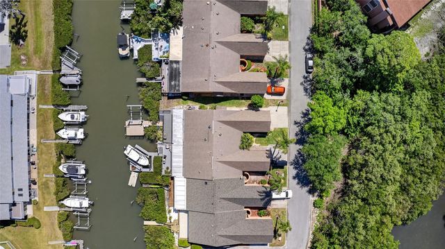 14617 LORIDAWN DRIVE 8, Seminole, FL 33776