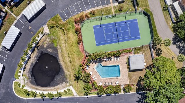 14617 LORIDAWN DRIVE 8, Seminole, FL 33776