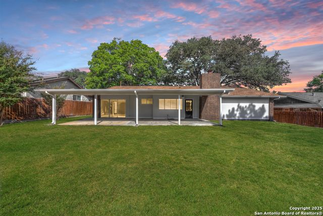 8226 Zodiac, Universal City, TX 78148