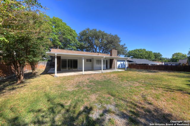8226 Zodiac, Universal City, TX 78148