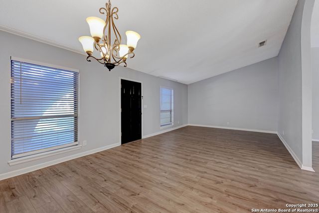 8226 Zodiac, Universal City, TX 78148