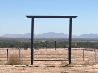 W HWY 80 Highway W, Benson, AZ 85602