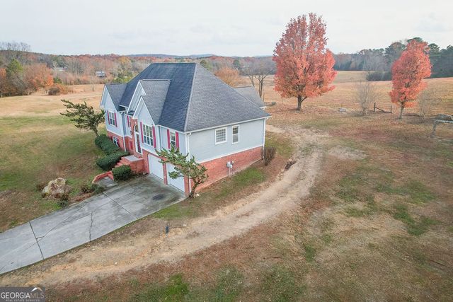 218 Golden Oaks Drive, Lafayette, GA 30728