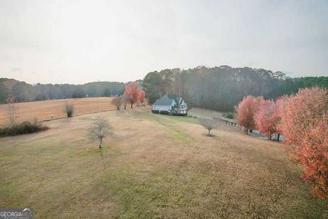 218 Golden Oaks Drive, Lafayette, GA 30728