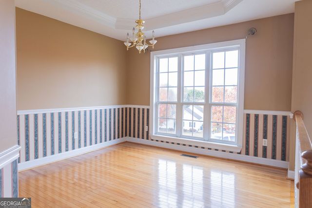 218 Golden Oaks Drive, Lafayette, GA 30728