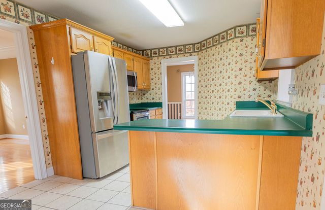 218 Golden Oaks Drive, Lafayette, GA 30728