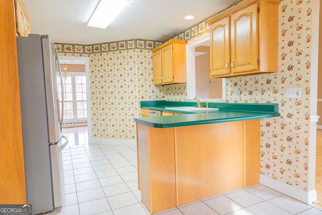 218 Golden Oaks Drive, Lafayette, GA 30728