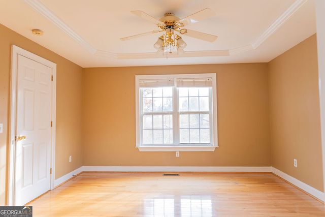 218 Golden Oaks Drive, Lafayette, GA 30728