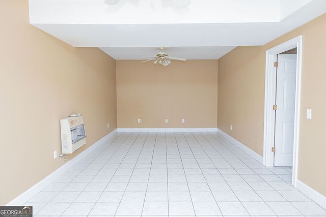 218 Golden Oaks Drive, Lafayette, GA 30728