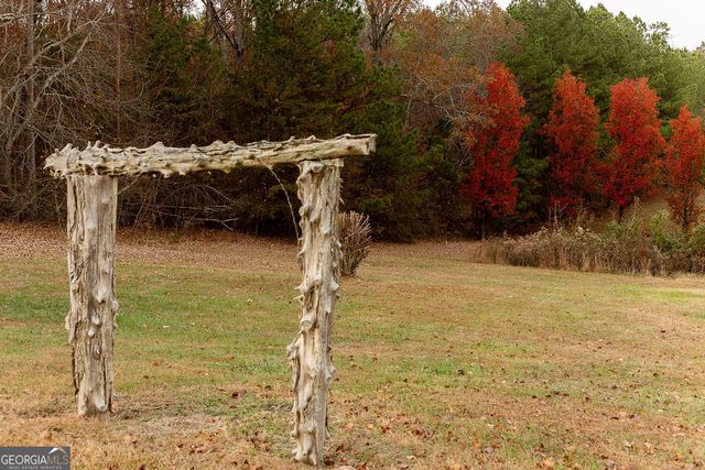 218 Golden Oaks Drive, Lafayette, GA 30728