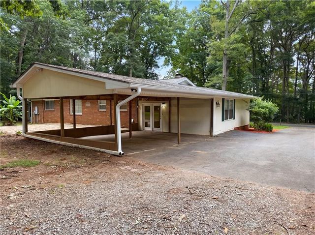 1309 Tohari Road, Winston-salem, NC 27105