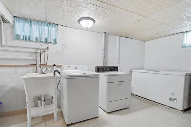 400 Mill Street, Excelsior, MN 55331