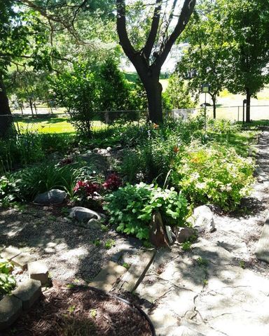 400 Mill Street, Excelsior, MN 55331