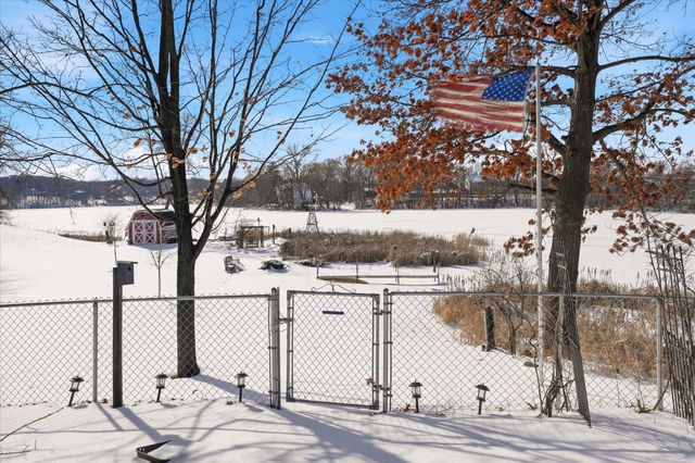 400 Mill Street, Excelsior, MN 55331