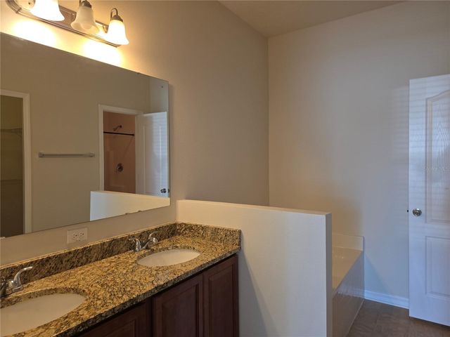 311 RAMBLING CIRCLE, Apopka, FL 32712