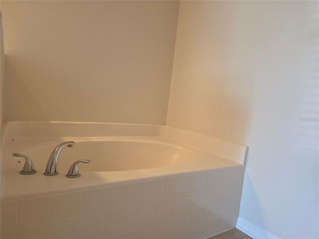 311 RAMBLING CIRCLE, Apopka, FL 32712