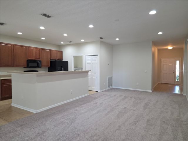 311 RAMBLING CIRCLE, Apopka, FL 32712