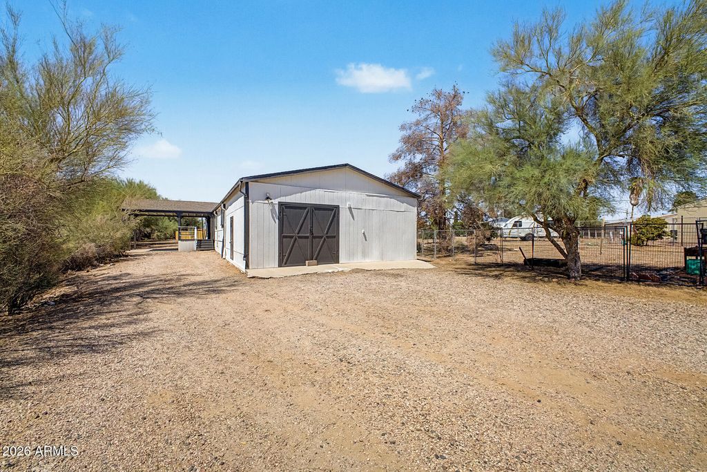 22324 W SUNSHINE Drive, Wittmann, AZ 85361 — photo 3