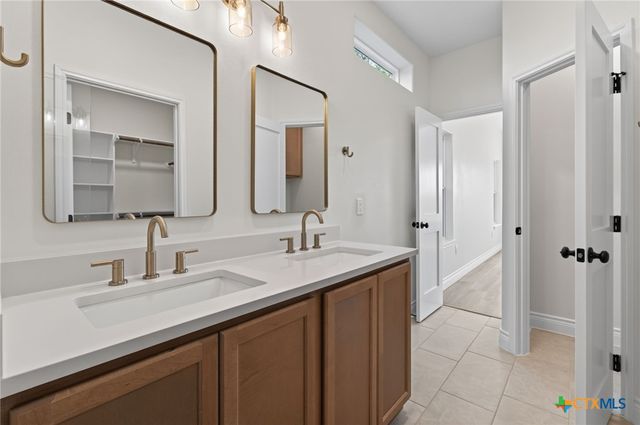 362 Stagecoach Trail, San Marcos, TX 78666